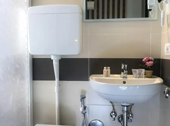 Hotel Duca Di Kent 3*