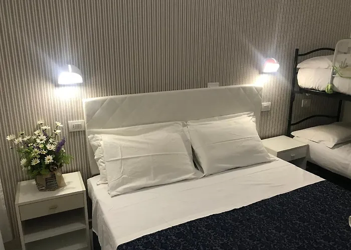 Duca Di Kent 酒店 3*