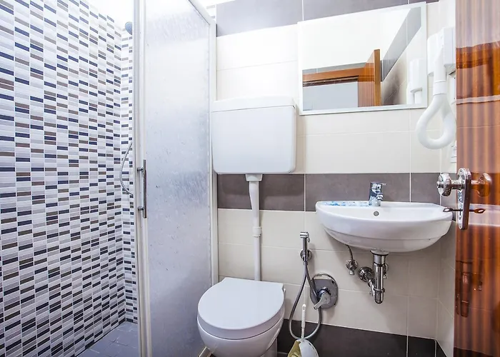 Hotel Duca Di Kent 3*